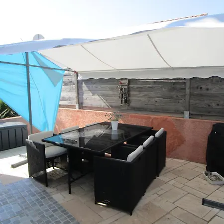 Entre Mer Et Nature Bed & Breakfast Narbonne